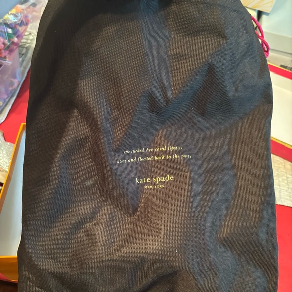 Kate Spade dress shoes, silver sparkle, size 7 - Picture 3 of 9